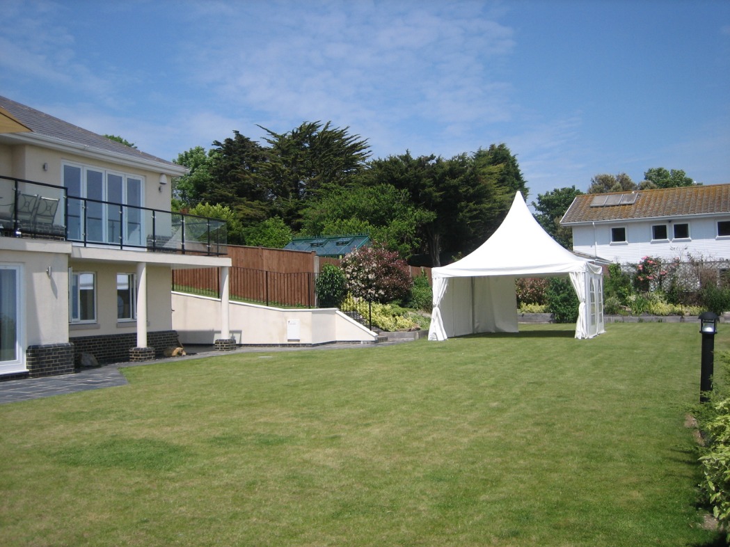 5x5 metre pagoda